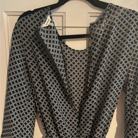 Max studio romper size Medium - Picture 4 of 7